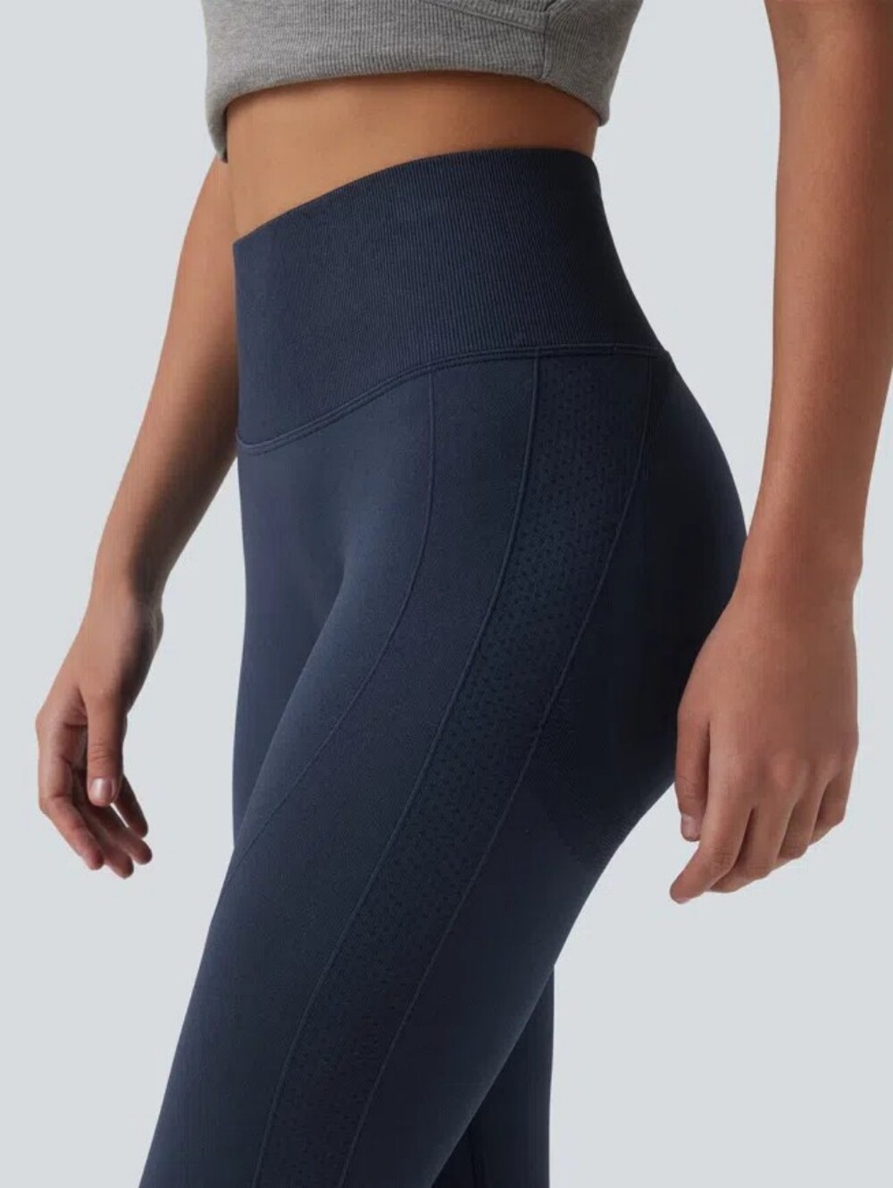 Halara OneForm Seamless Flow High Waisted Tummy Control Butt Lifting Leggings - Picture 3 of 10